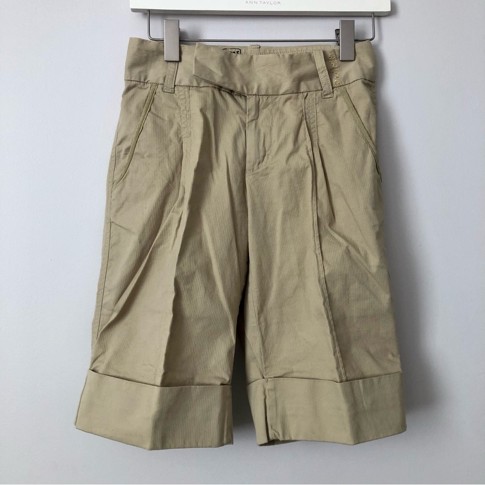 Diesel 1978 High-Waist Pleated Front 80s 90s Beige Khaki Women’s Shorts Size 24
